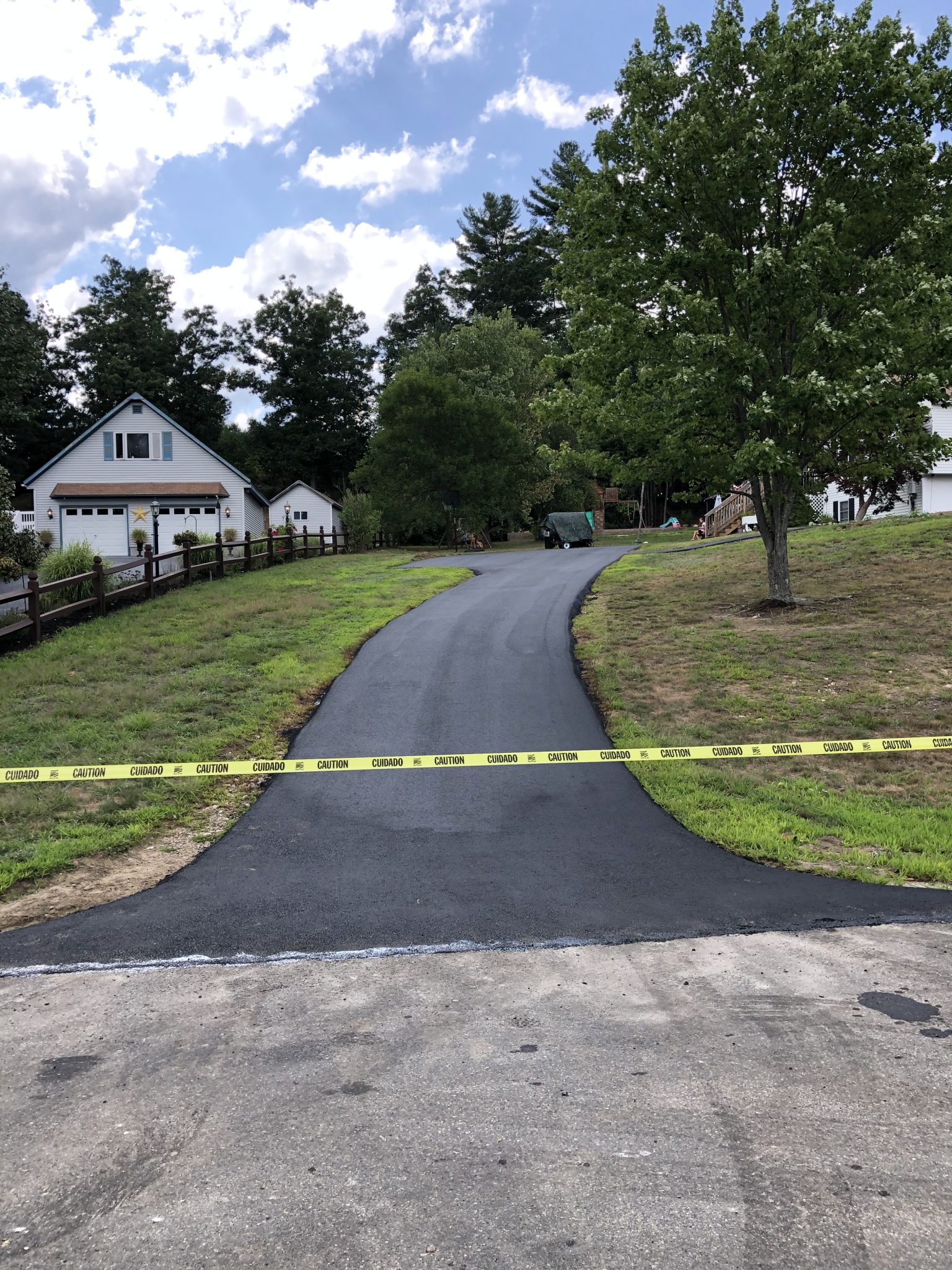 Young's Excavating & Paving LLC