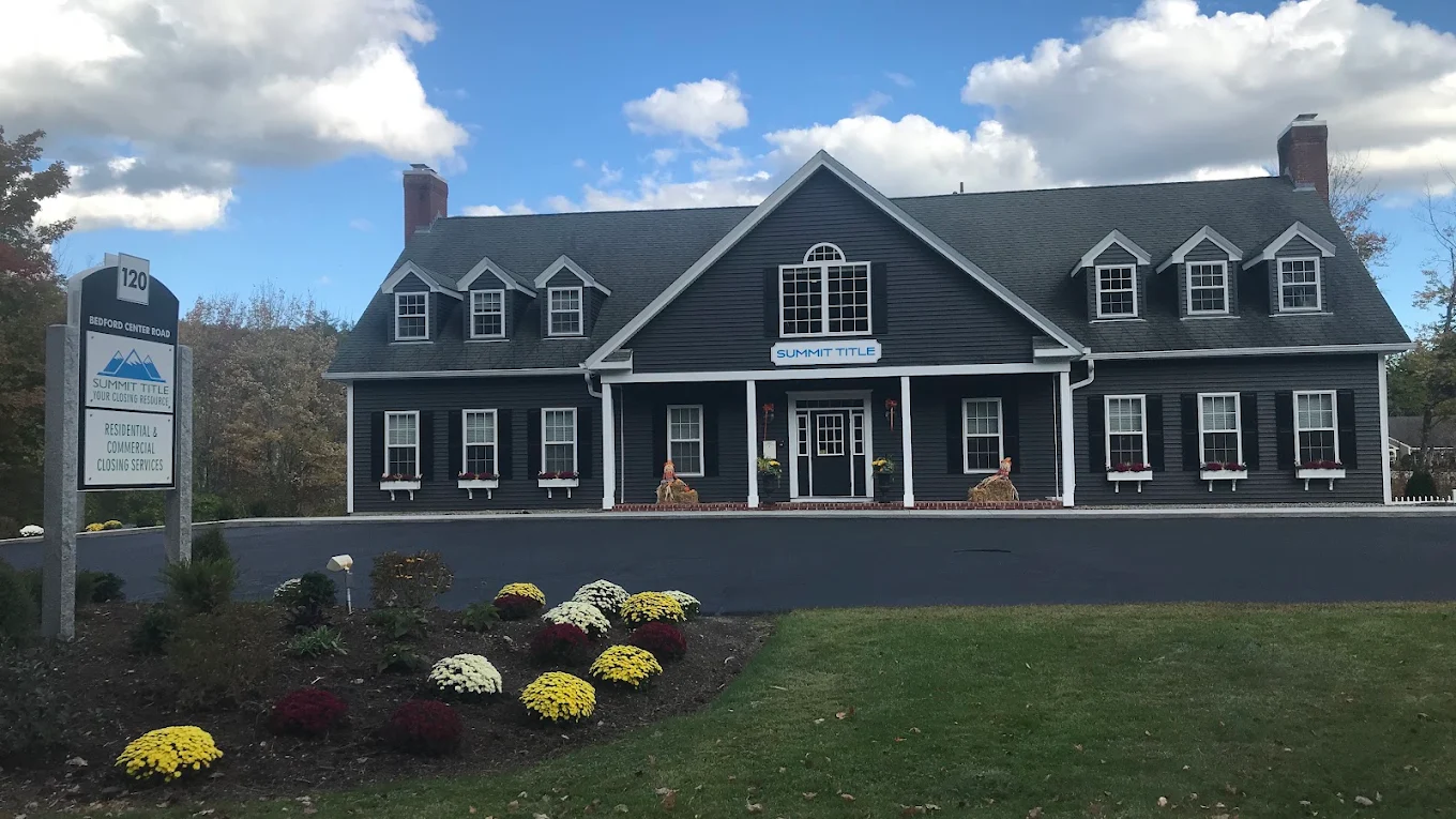 Summit Title office and entrance, Bedford, NH